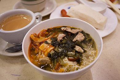 中国女子电竞首个奖牌诞生 拿下《决胜巅峰》铜牌